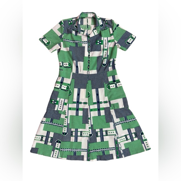 Vintage 70s 1970s Poly Knit Short Sleeve Novelty Print Shirtwaist Dress - Picture 7 of 10